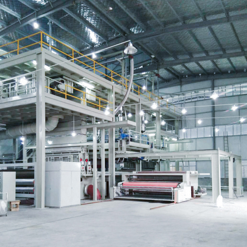 Композитная нетканая машина SMMS Композитная нетканая машина SMMS